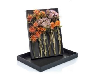 Giftbox with flowers Orange / Purple